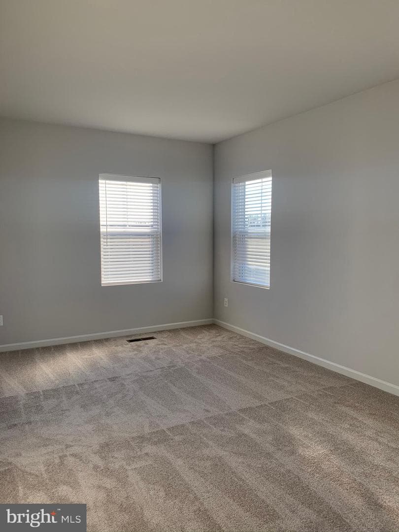210 Parkland Drive photo 17