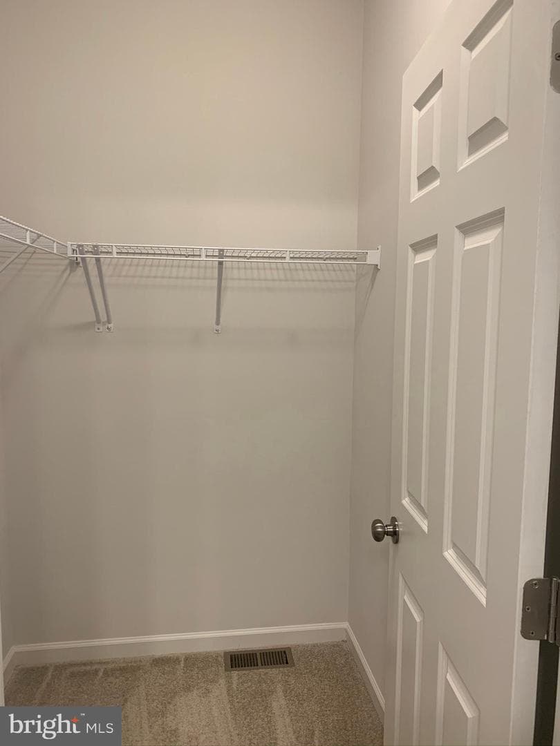 210 Parkland Drive photo 23