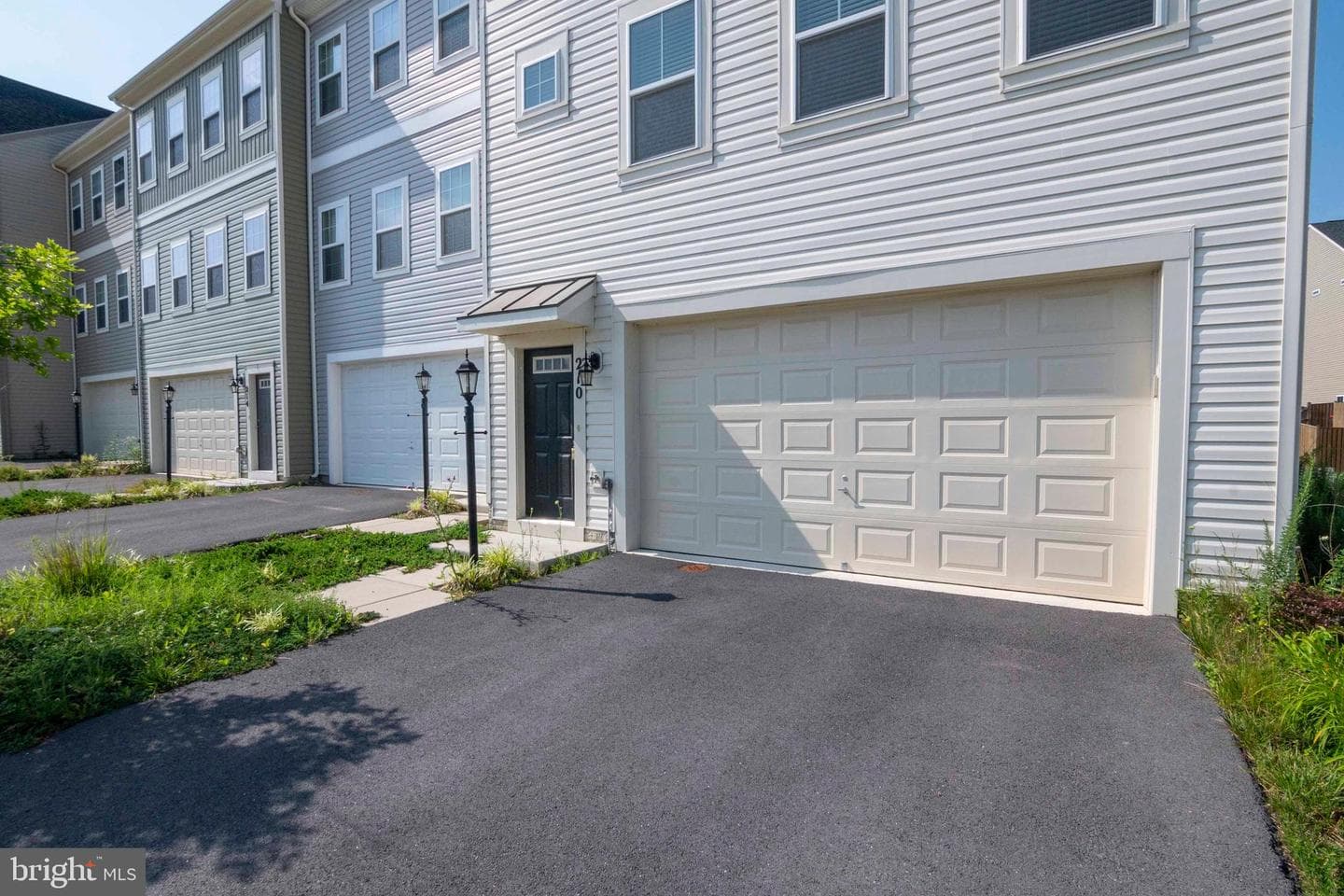 210 Parkland Drive photo 30