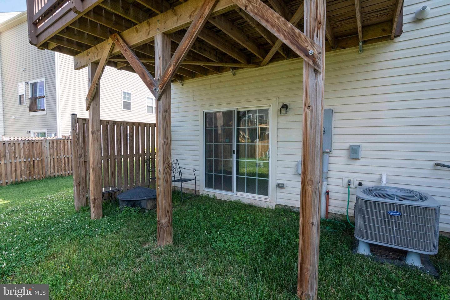 210 Parkland Drive photo 36