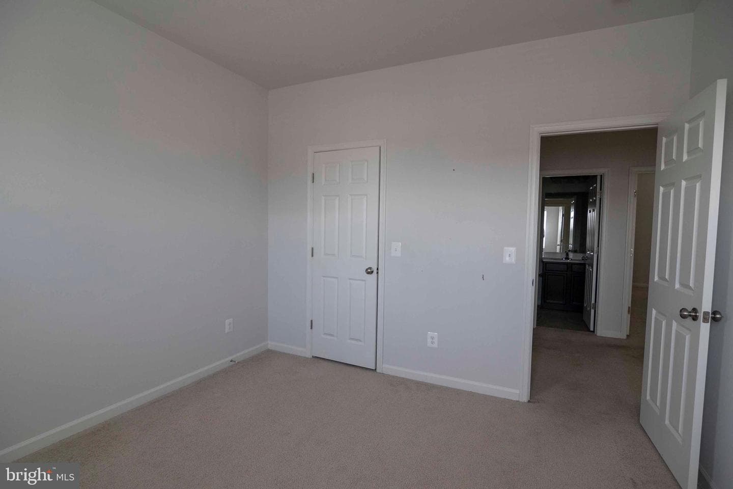 210 Parkland Drive photo 61