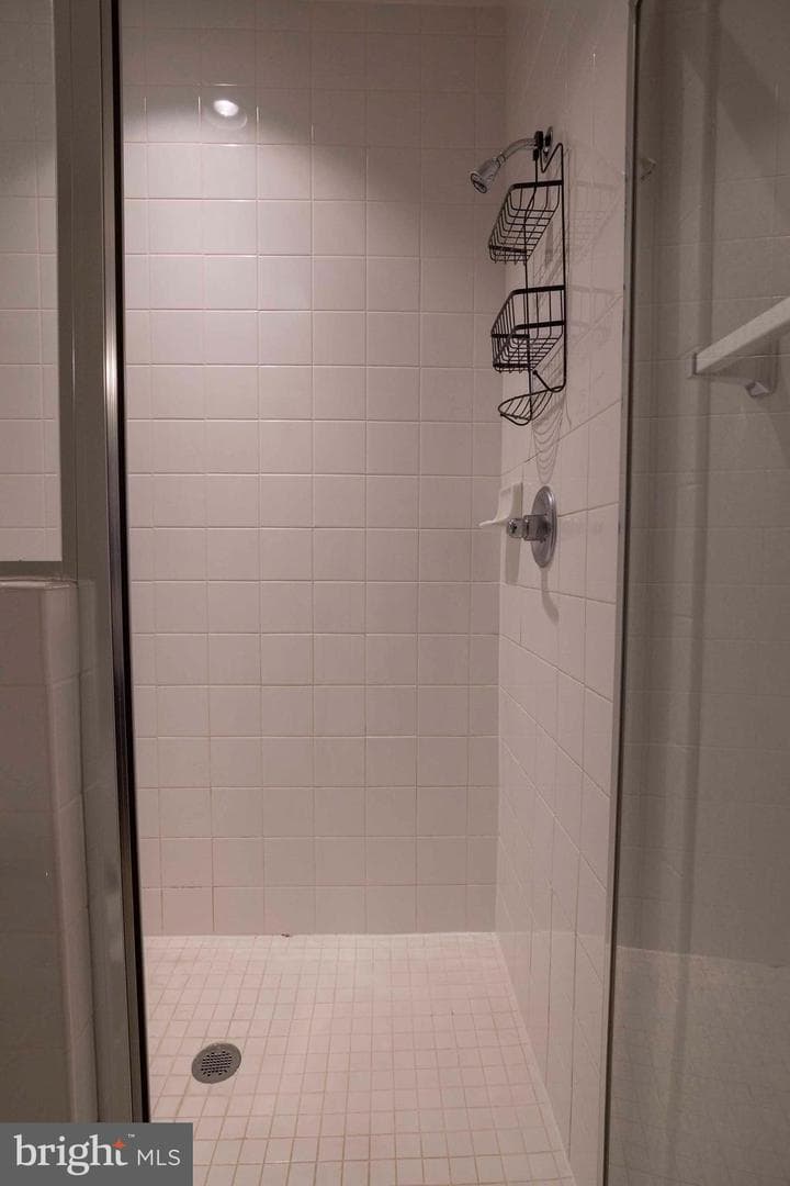 210 Parkland Drive photo 70