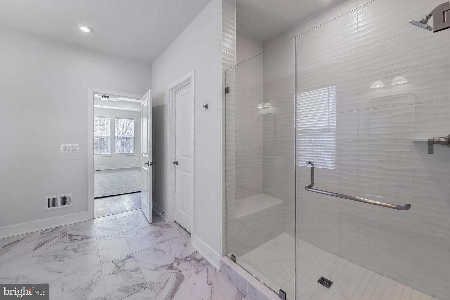 115 Hourglass Lane photo 17