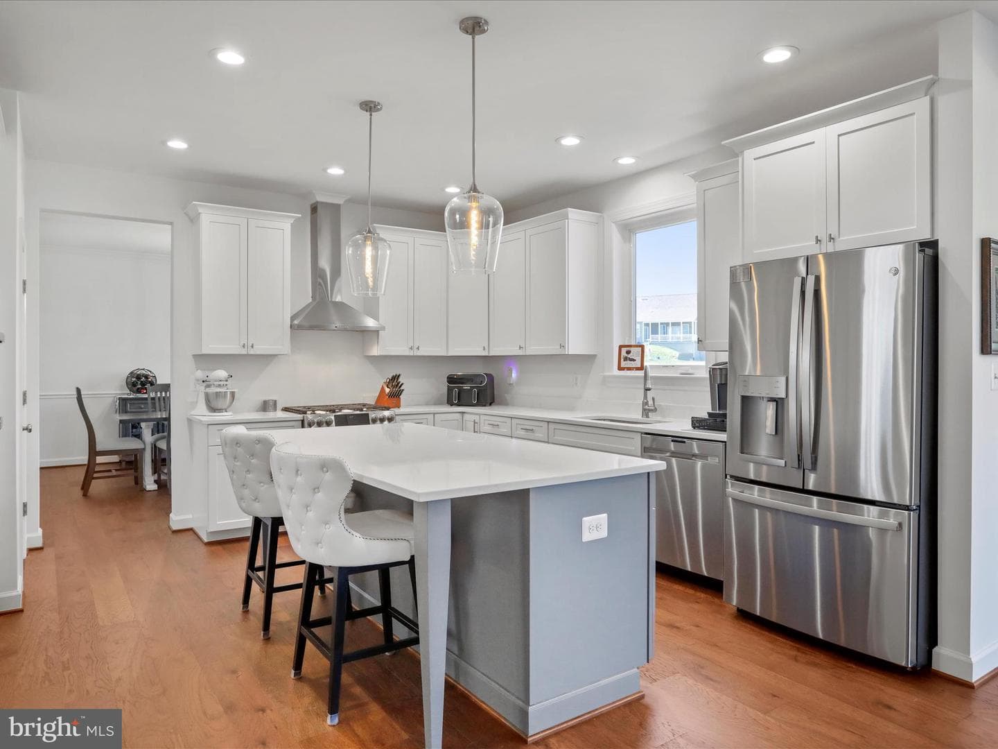 183 Garrison Court photo 18
