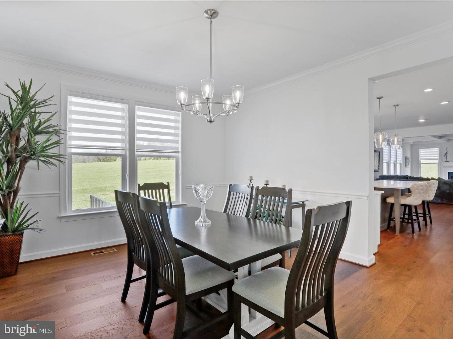 183 Garrison Court photo 20