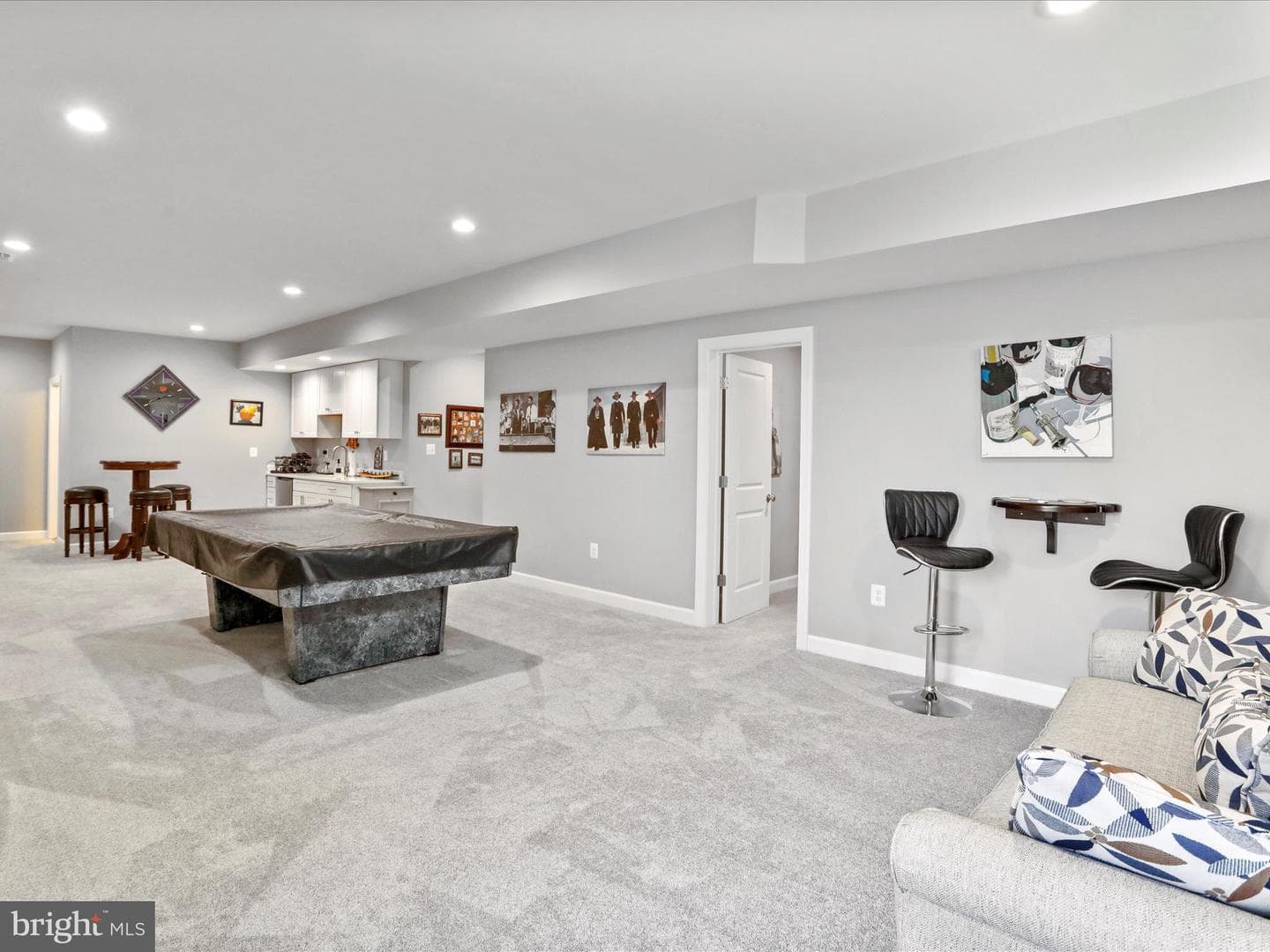 183 Garrison Court photo 36