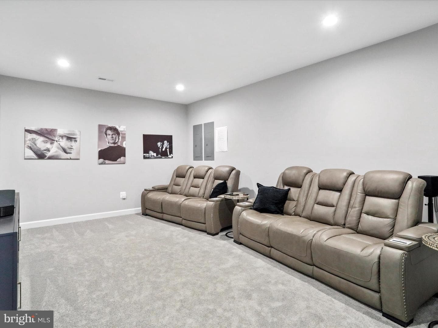 183 Garrison Court photo 38