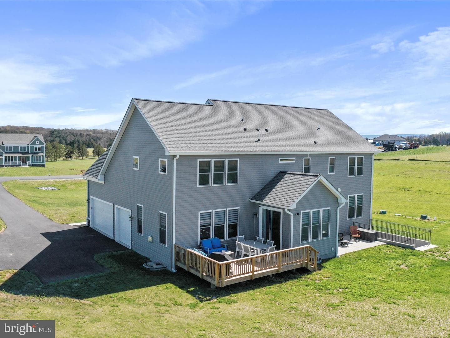 183 Garrison Court photo 69