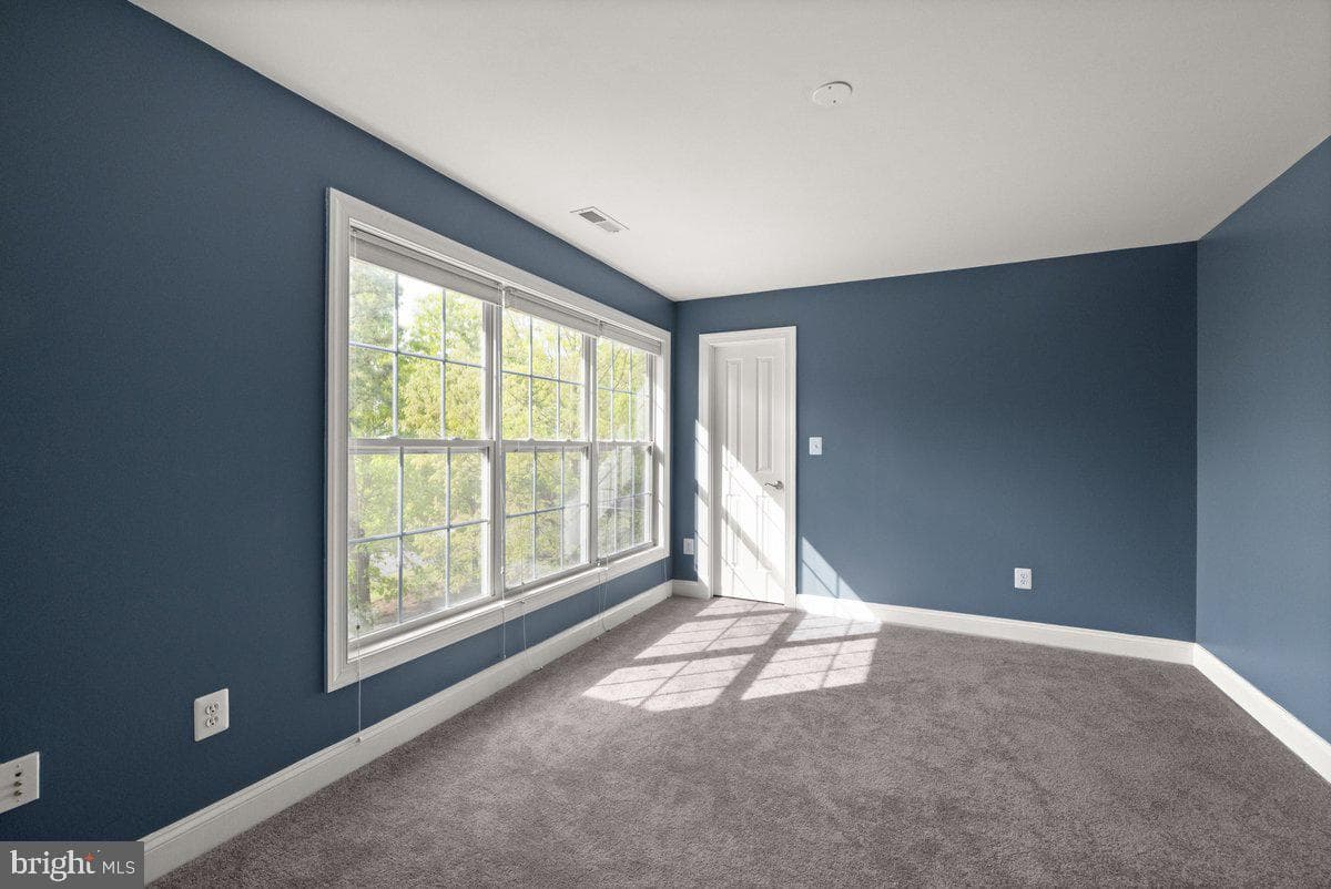 602 S Lakeview Drive photo 25