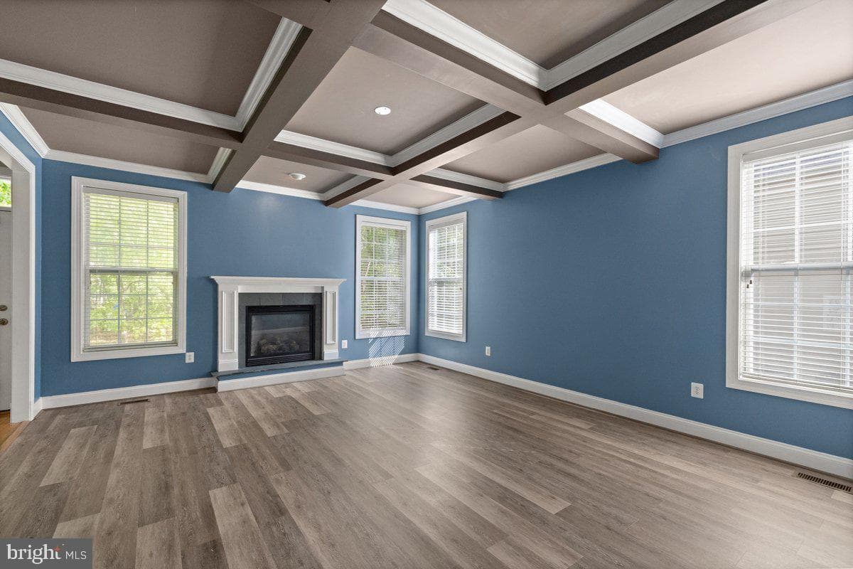 602 S Lakeview Drive photo 9