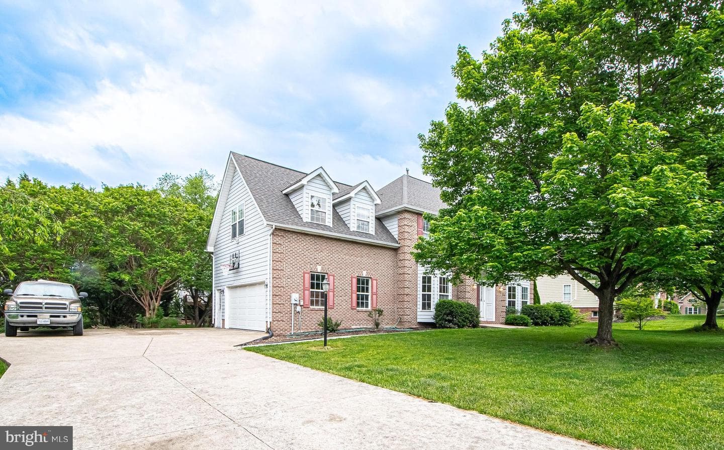105 Fairfield Drive photo 49