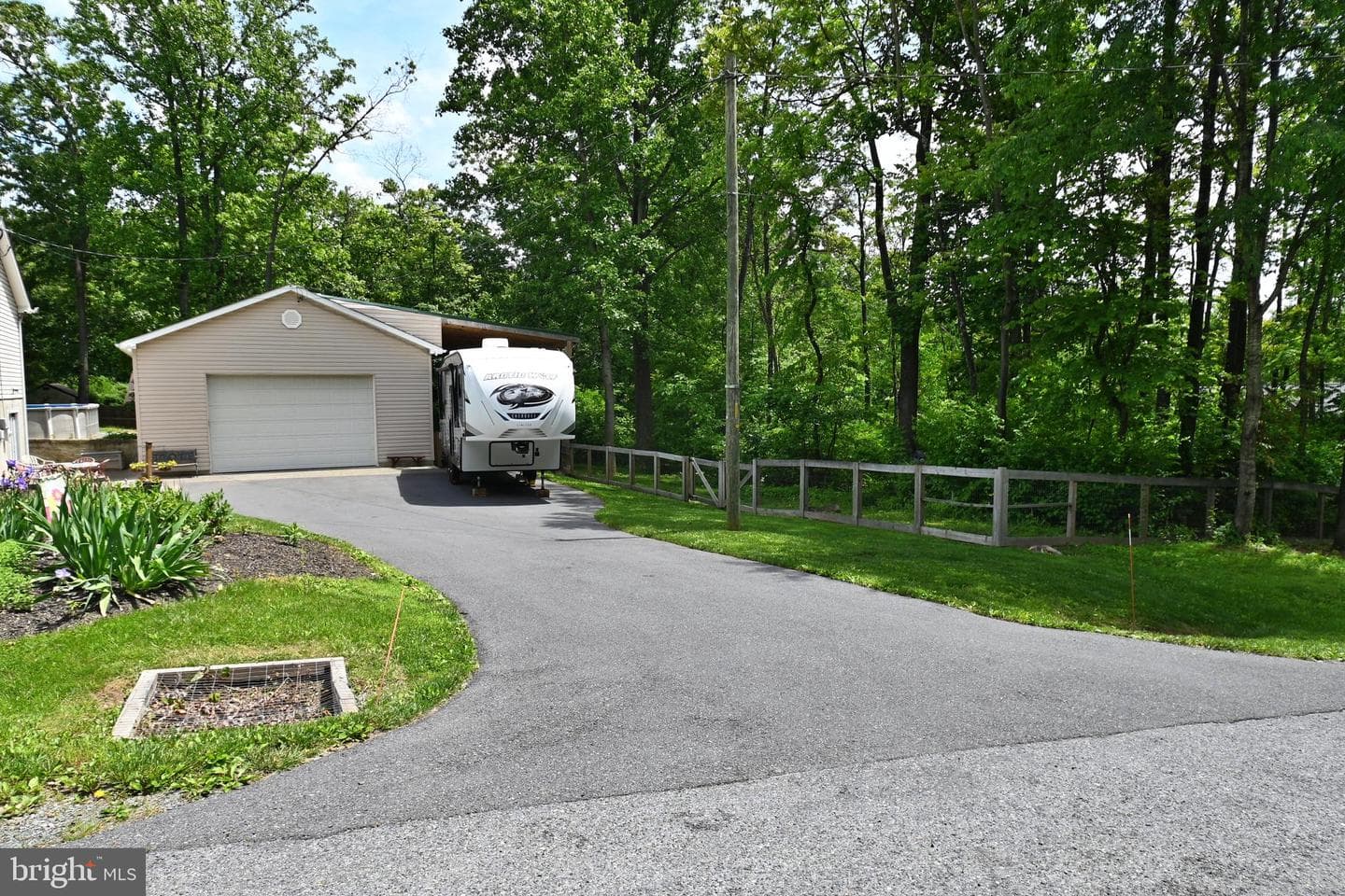110 Braveheart Trail photo 5