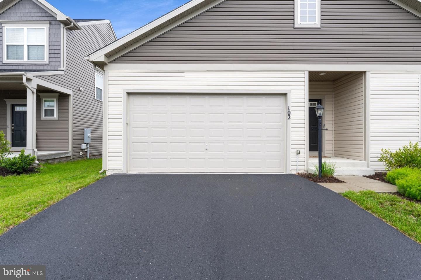 102 Jewel Box Drive photo 3