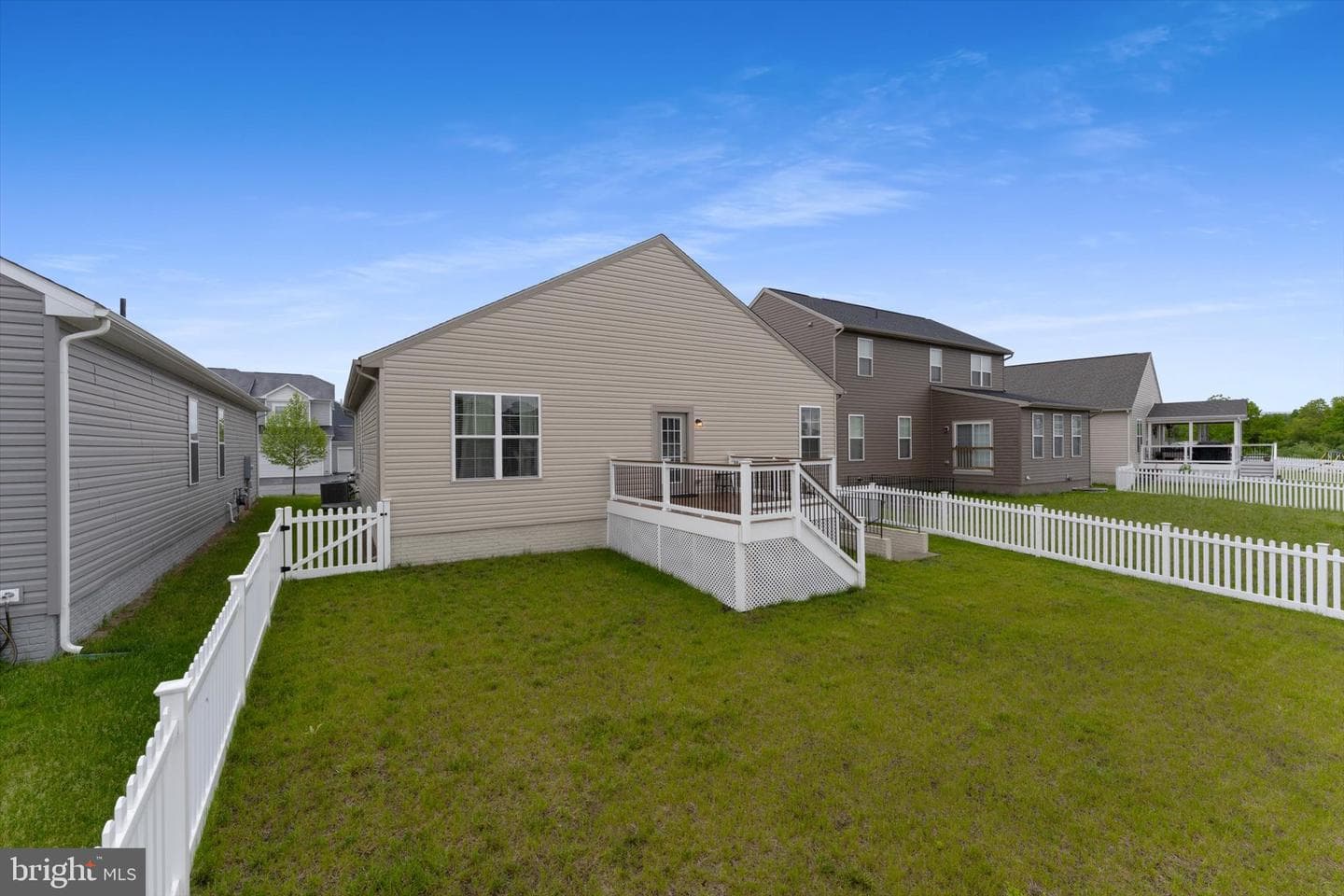 102 Jewel Box Drive photo 36