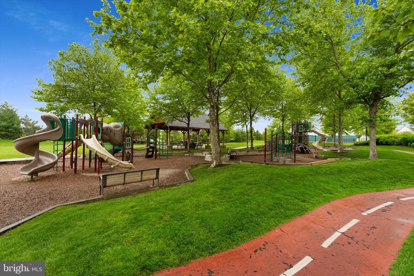 102 Jewel Box Drive photo 42