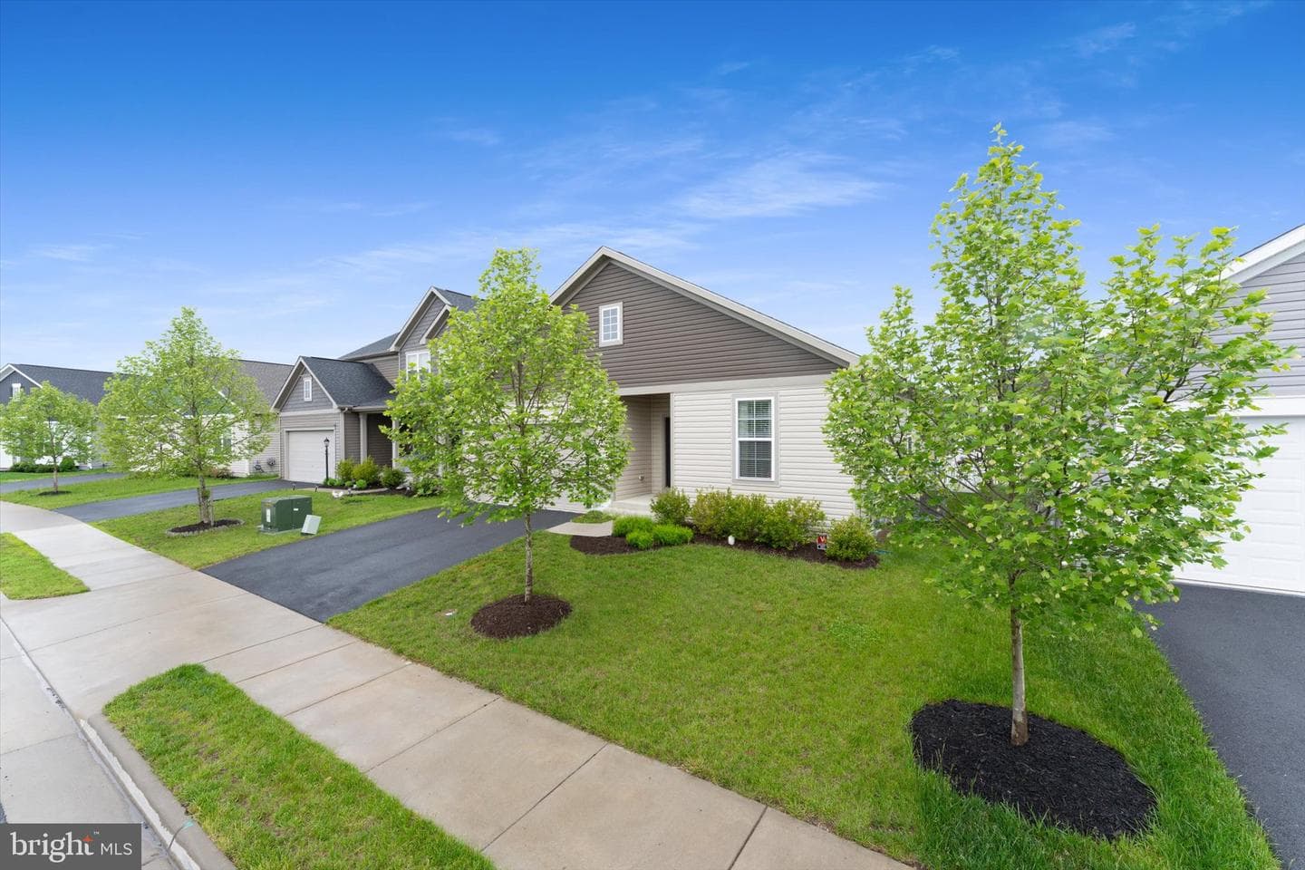 102 Jewel Box Drive photo 46