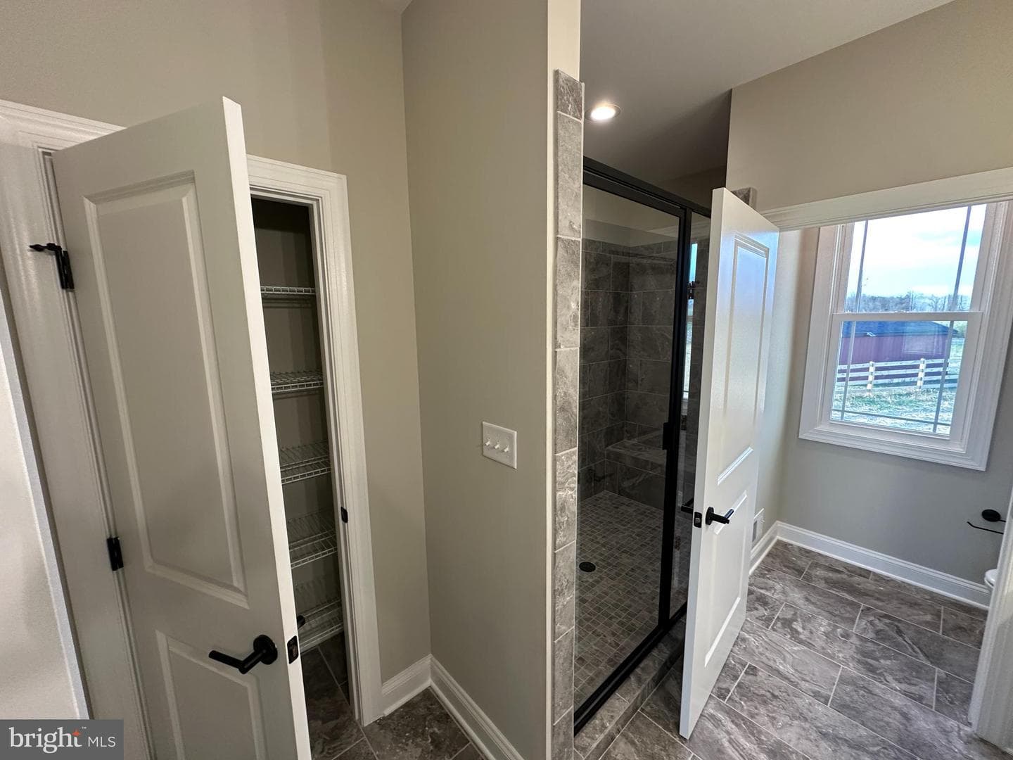 1005 Redbud Road photo 13