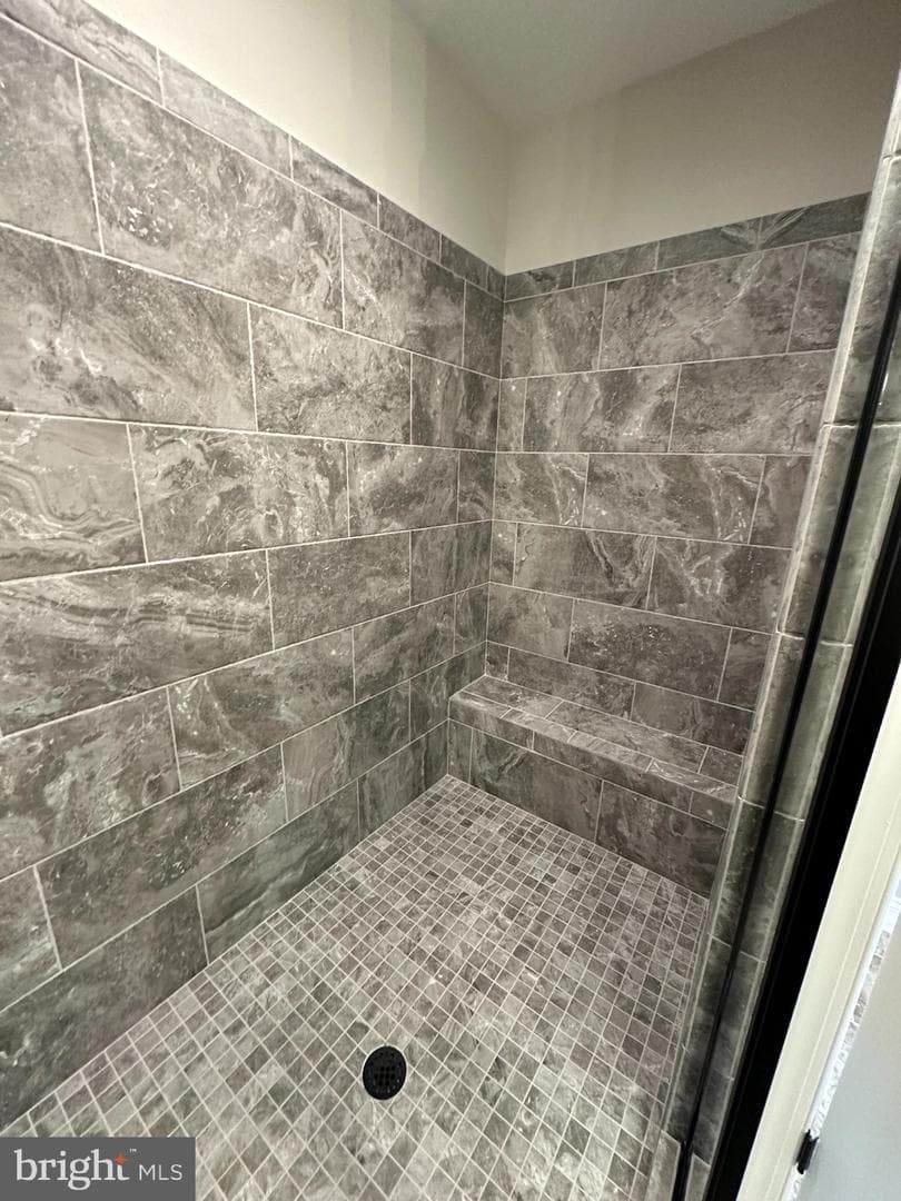 1005 Redbud Road photo 15