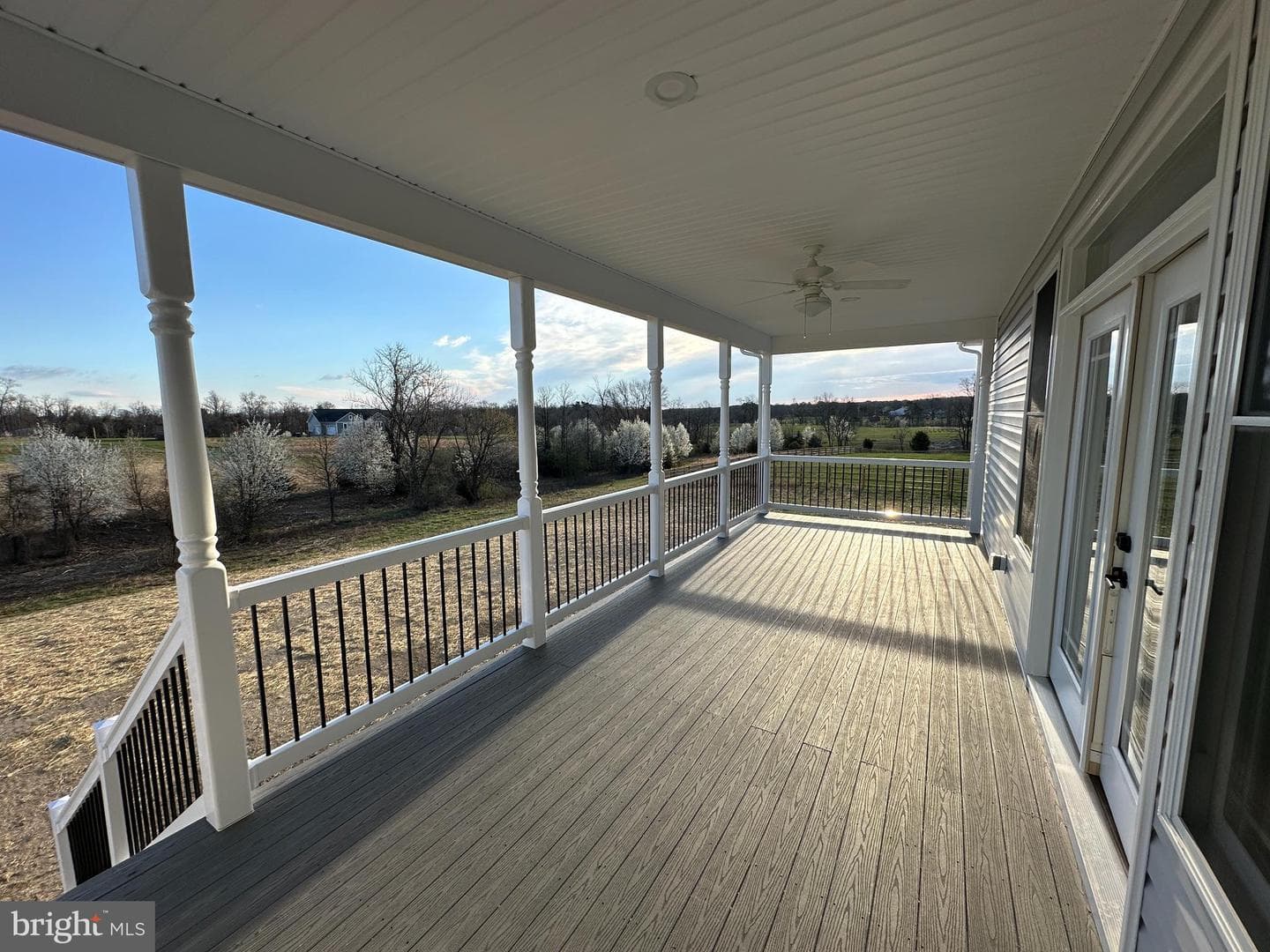 1005 Redbud Road photo 4