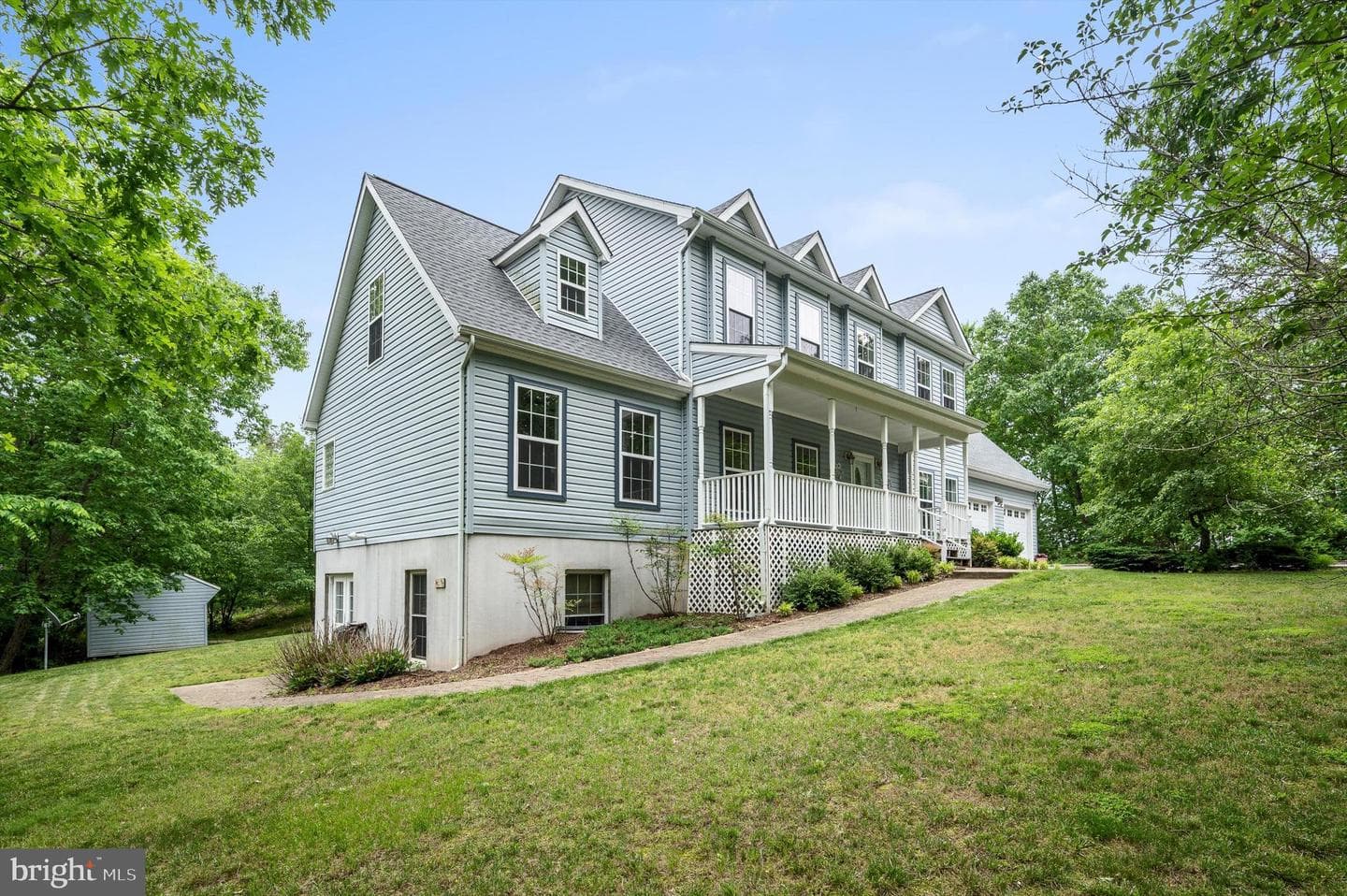 232 Devland Drive photo 1