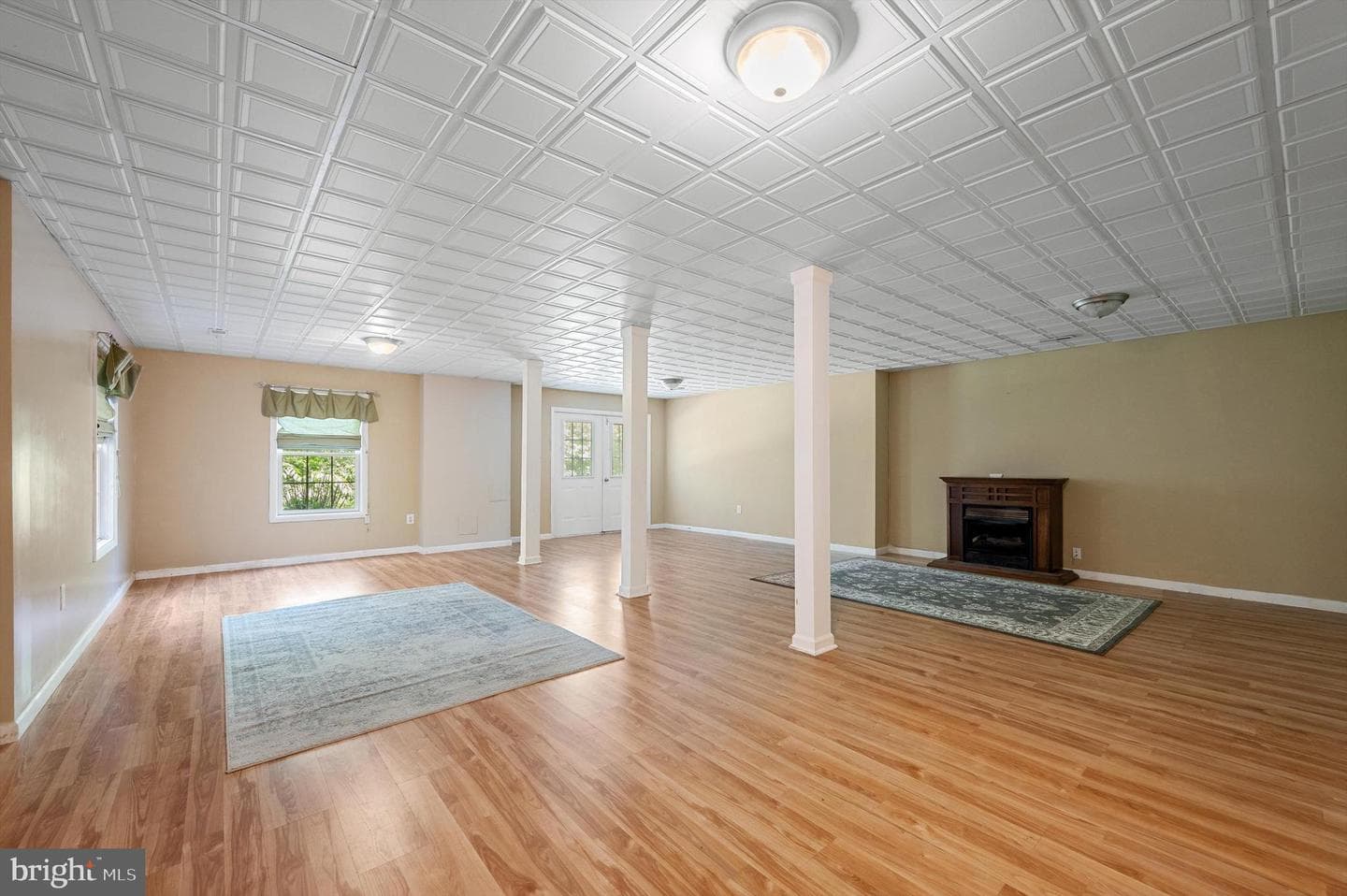232 Devland Drive photo 40
