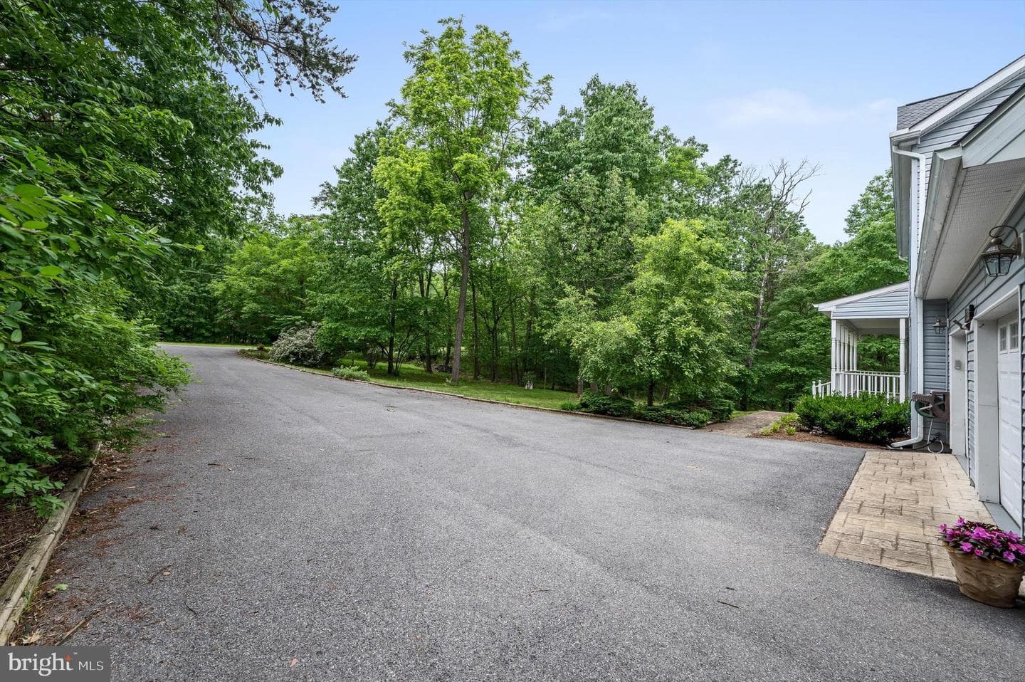 232 Devland Drive photo 8
