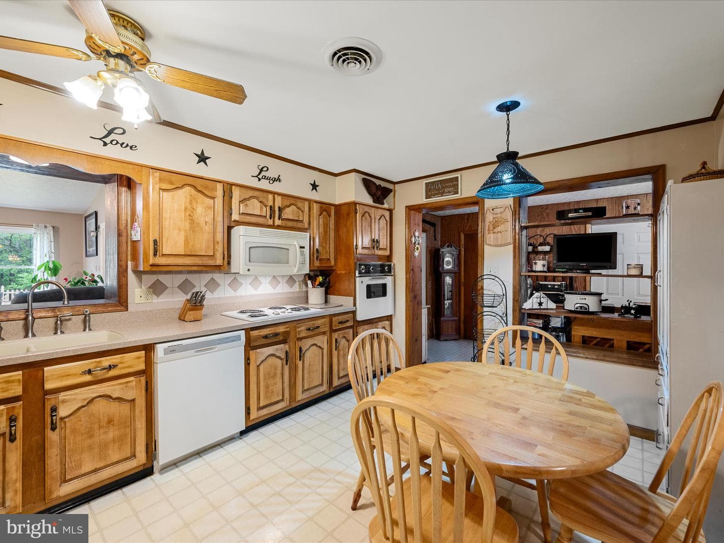 281 Light Road photo 22