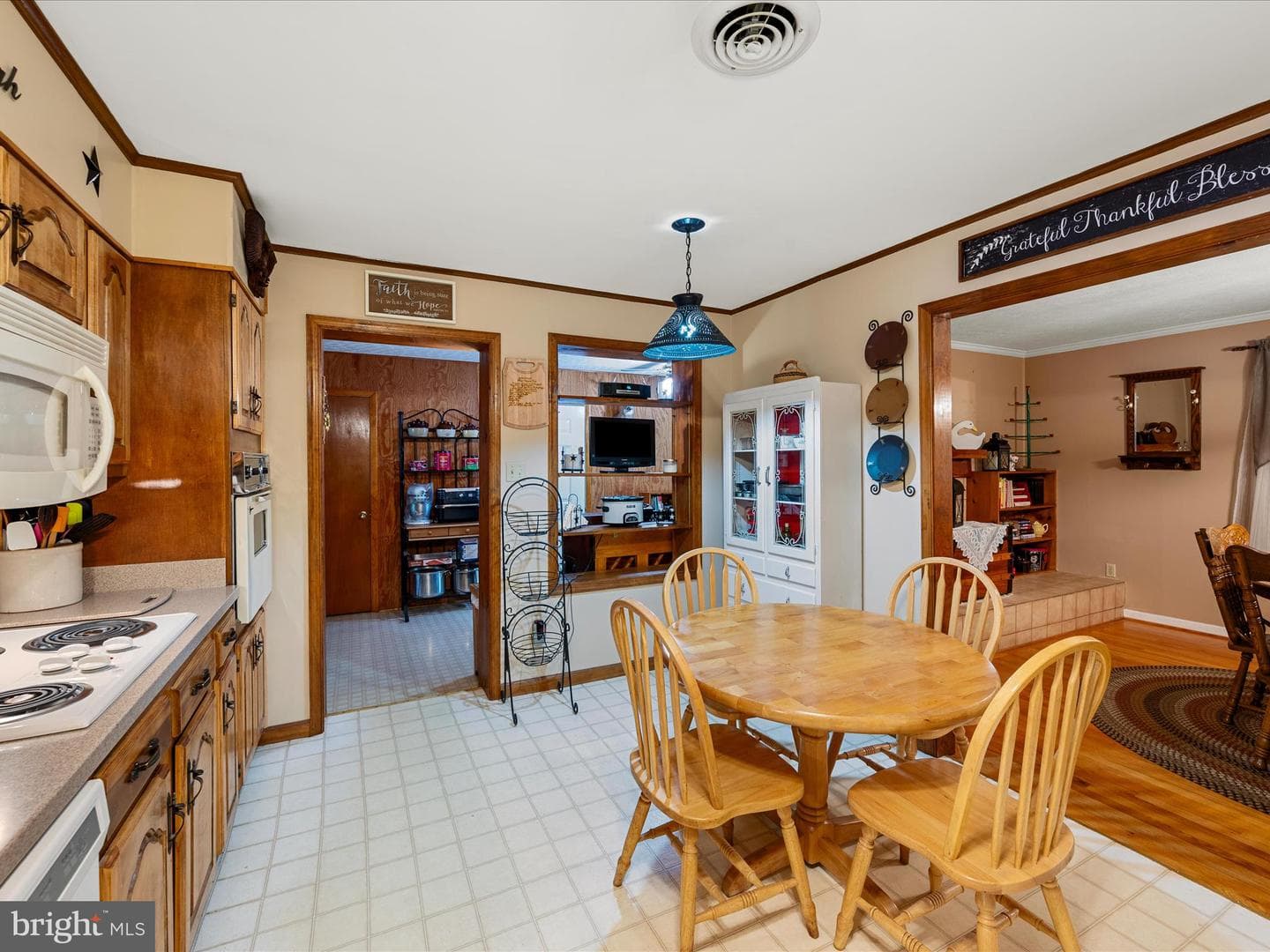 281 Light Road photo 24