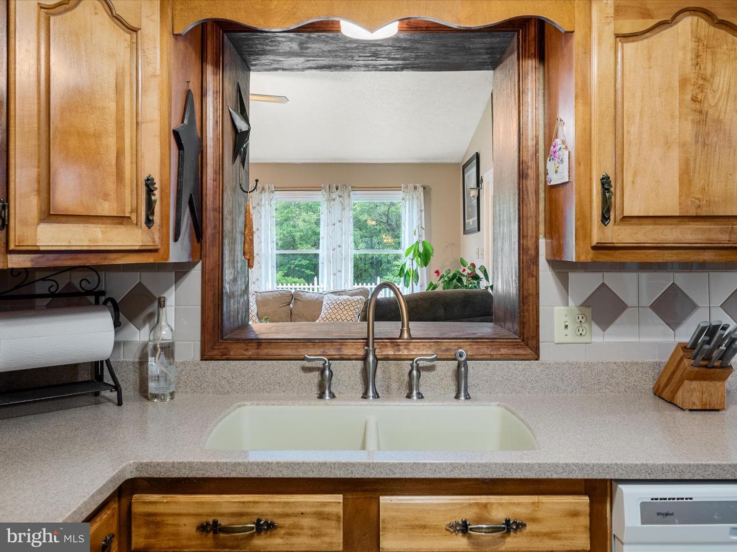 281 Light Road photo 25