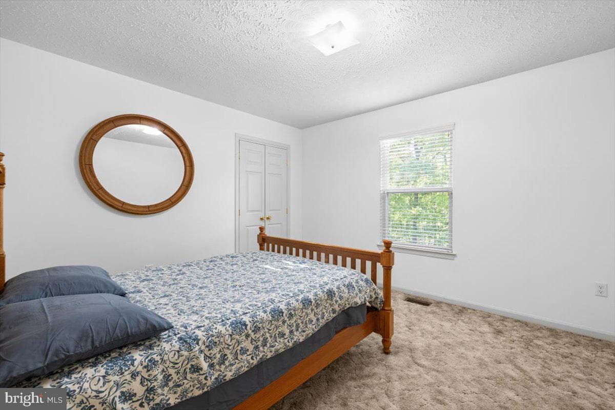 116 Ware Place photo 14