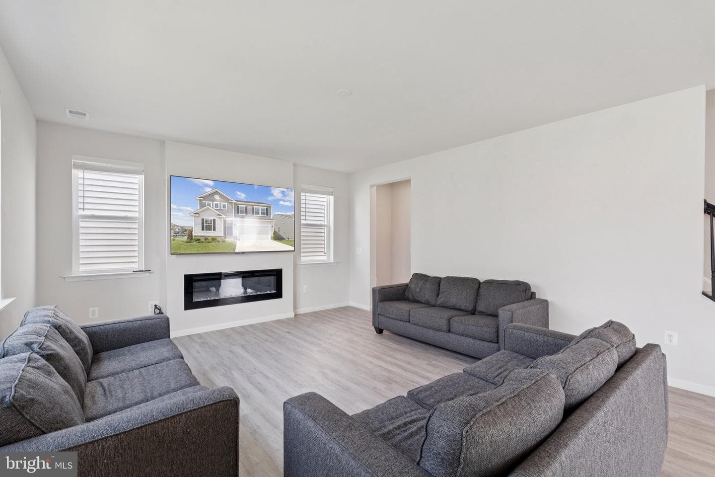 106 Poe Drive photo 14