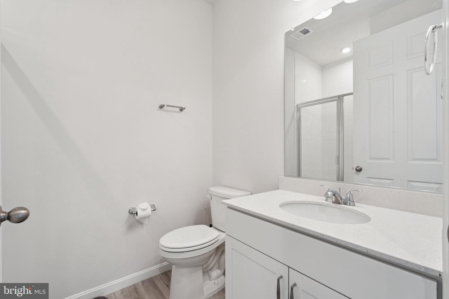 106 Poe Drive photo 18
