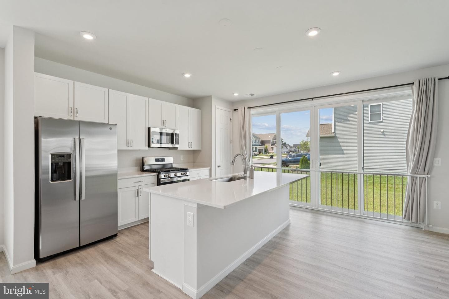 106 Poe Drive photo 5