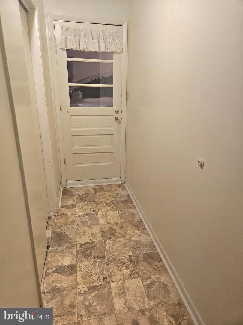 671 Fox Drive photo 10