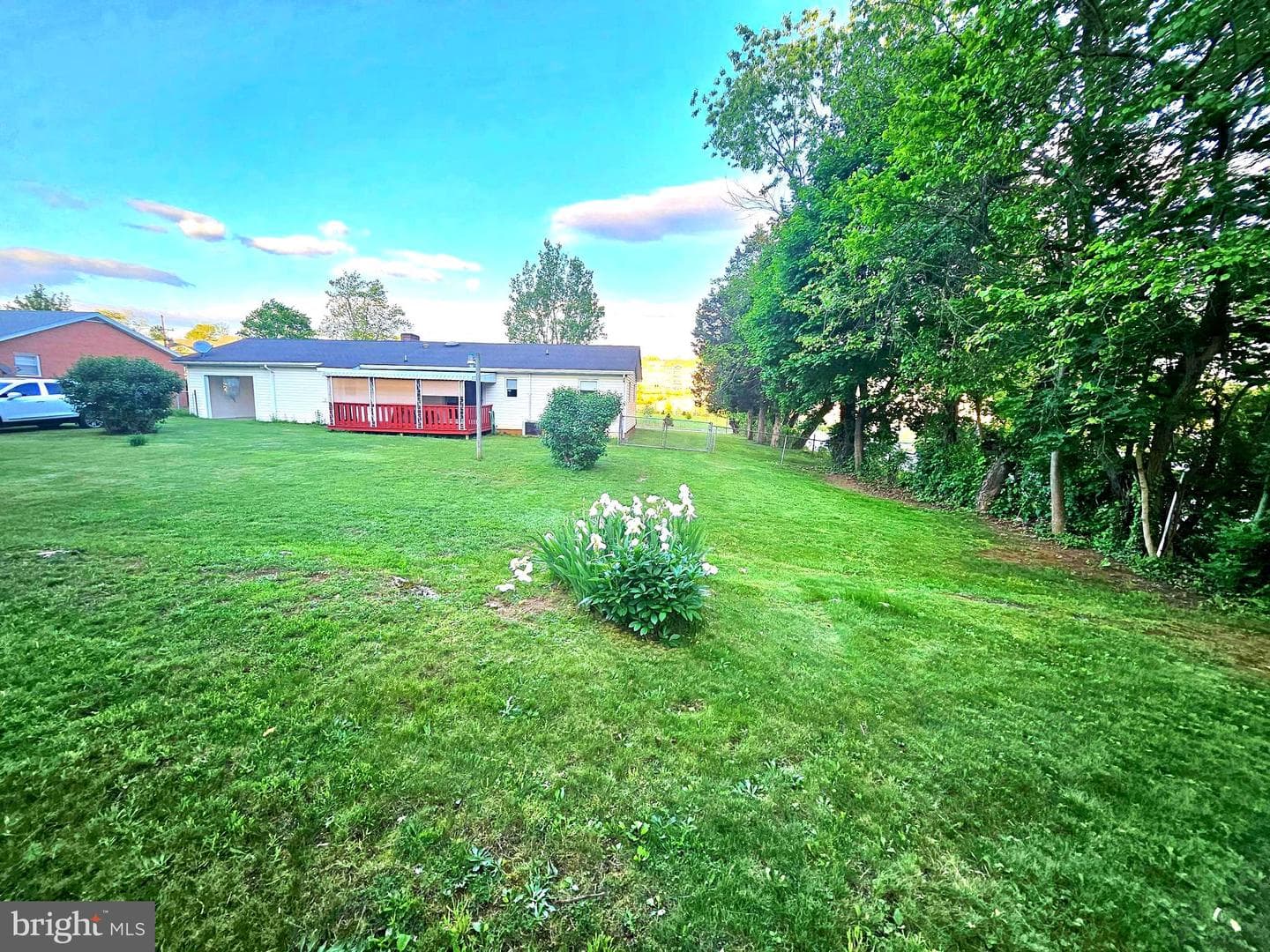 671 Fox Drive photo 35