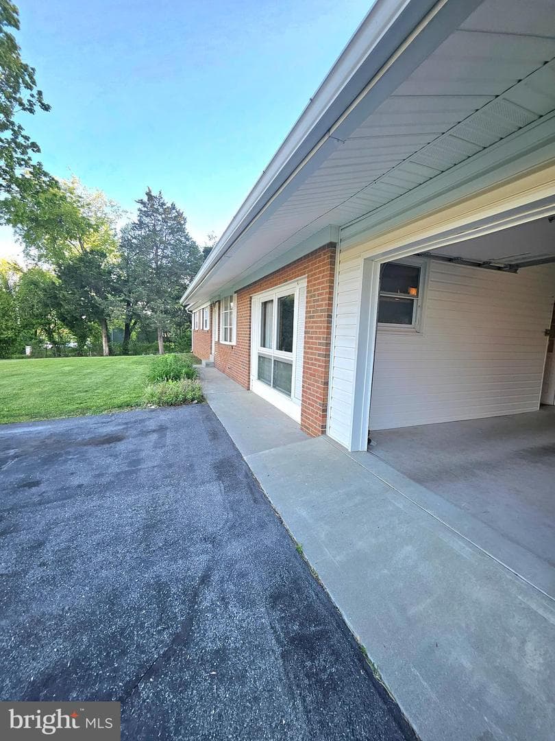 671 Fox Drive photo 47