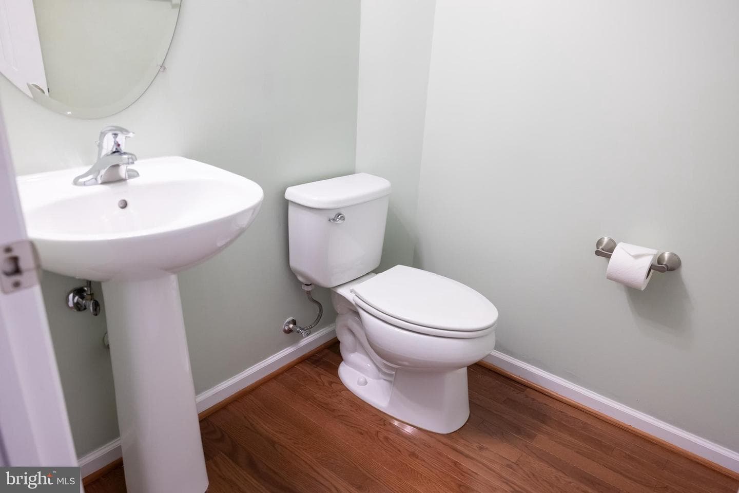 111 Kingsley Drive photo 7
