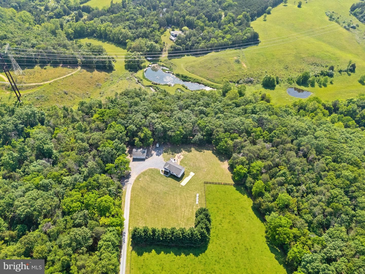 364 Waynes Lane photo 25