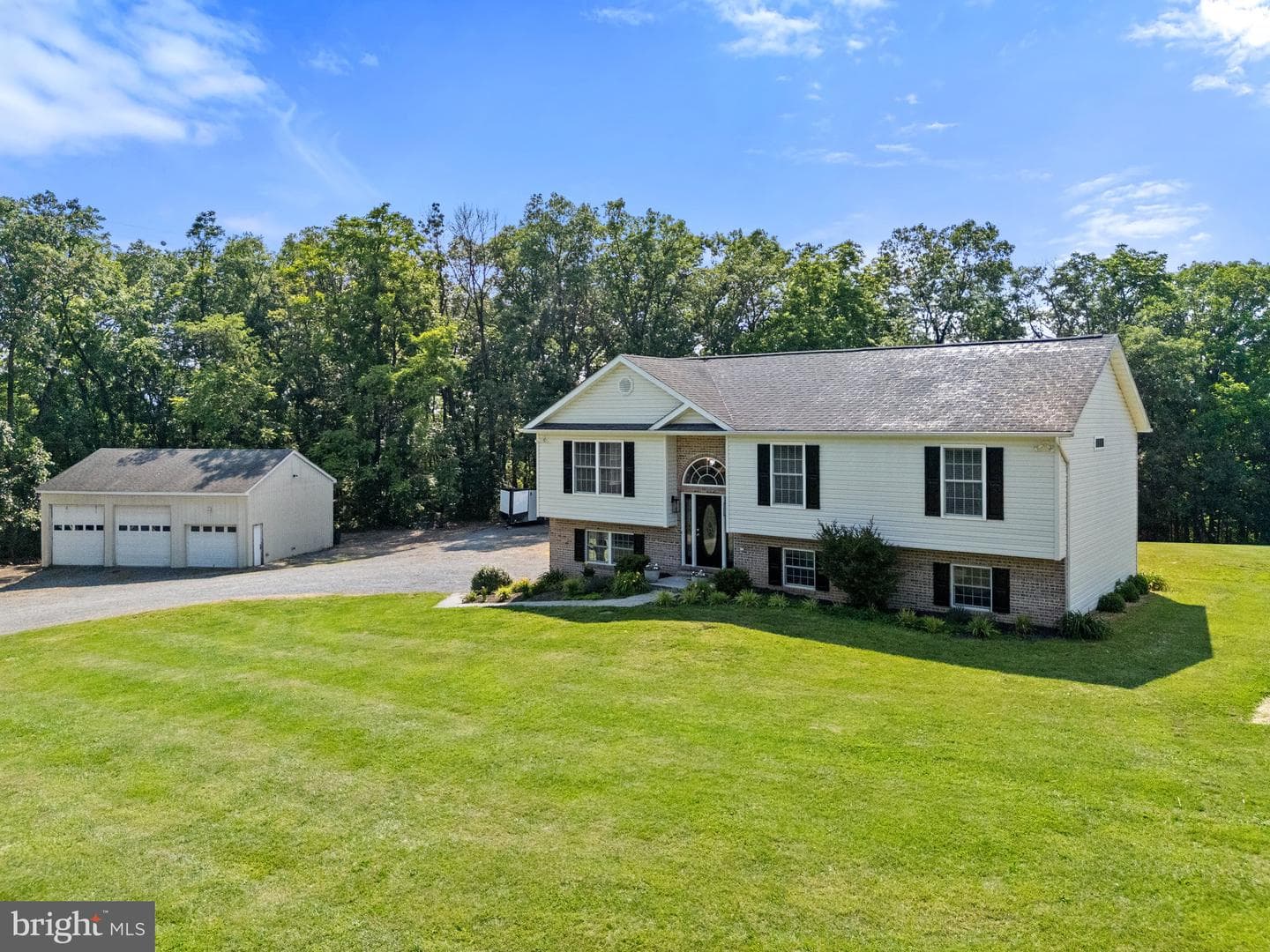 364 Waynes Lane photo 29