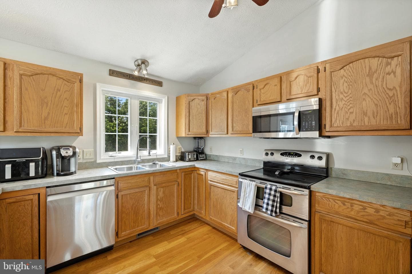364 Waynes Lane photo 48