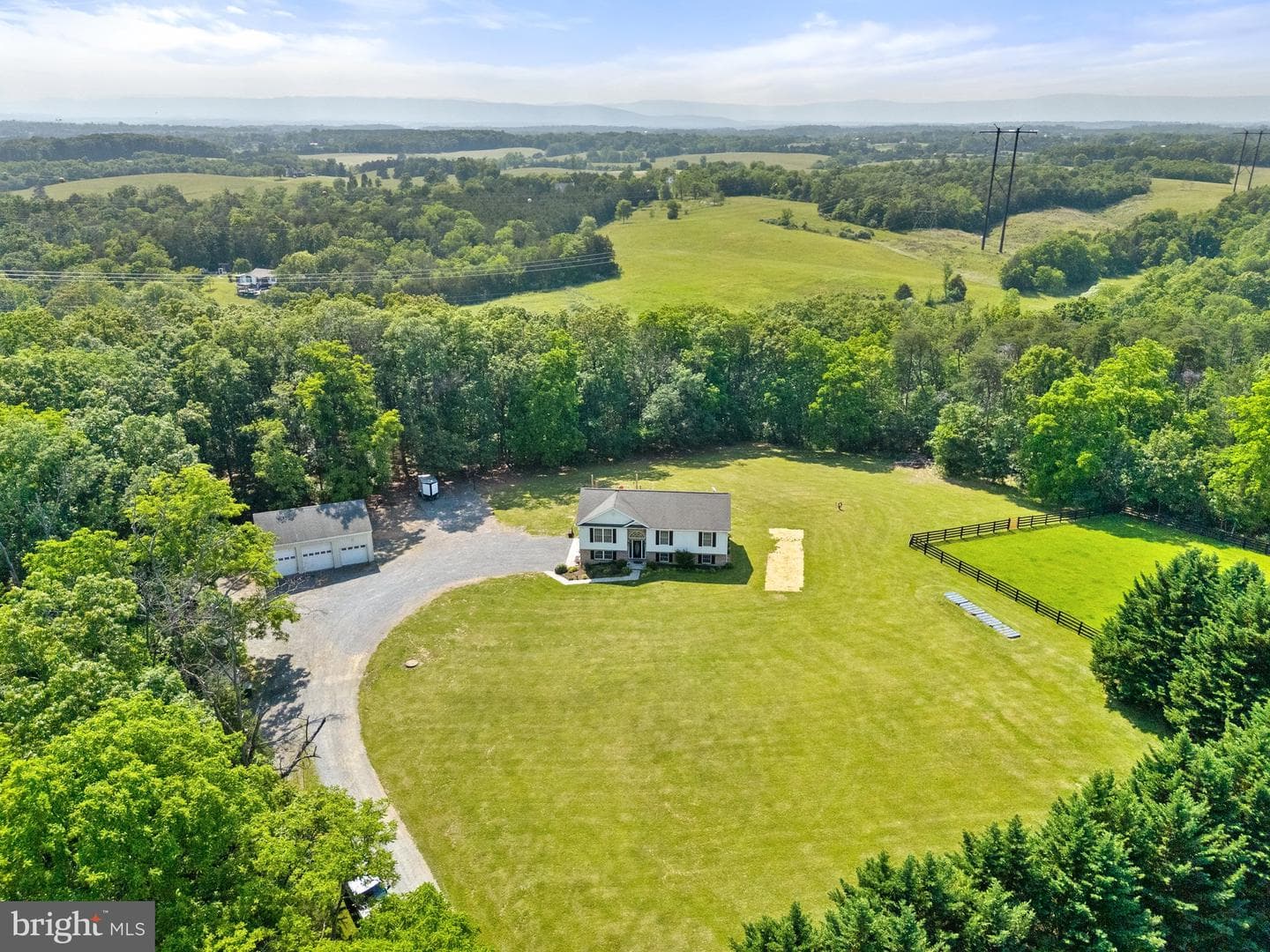 364 Waynes Lane photo 96