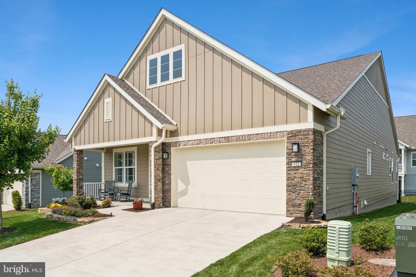 112 Viceroy Way photo 36