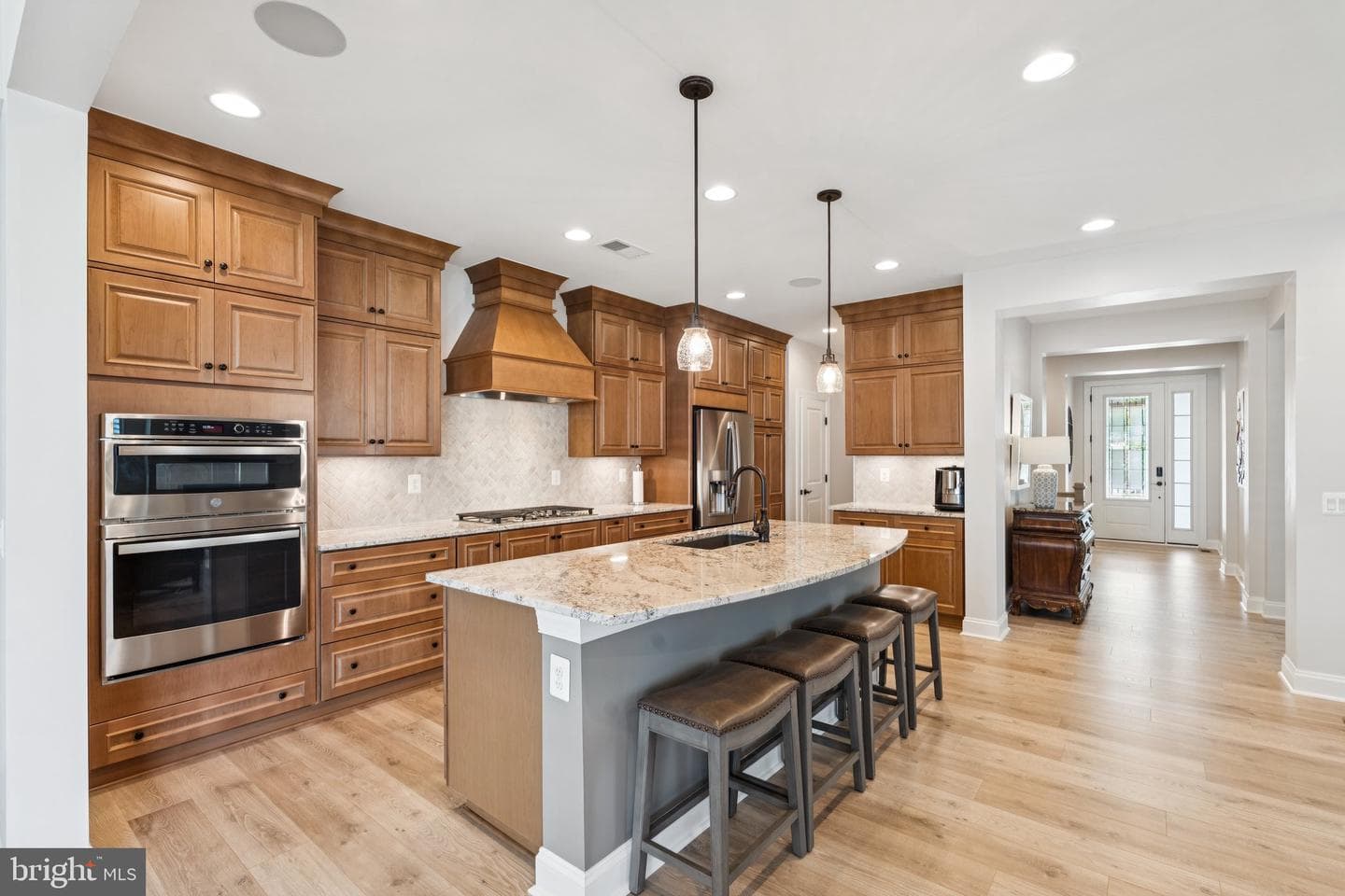 112 Viceroy Way photo 5