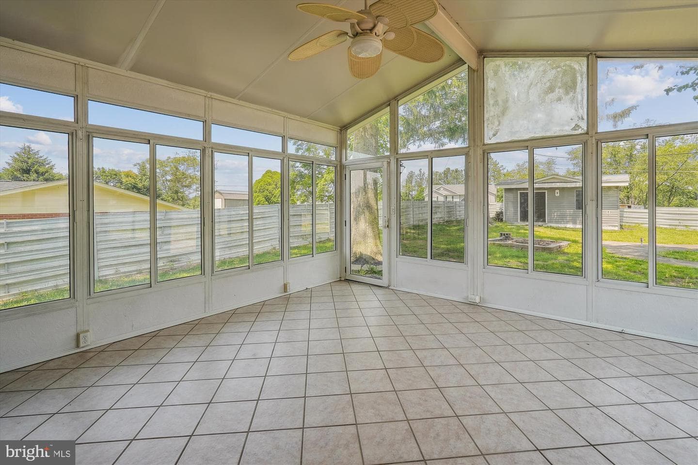 110 Carter Place photo 16