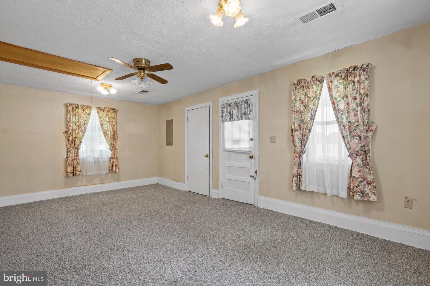 1728 Double Church Road photo 12
