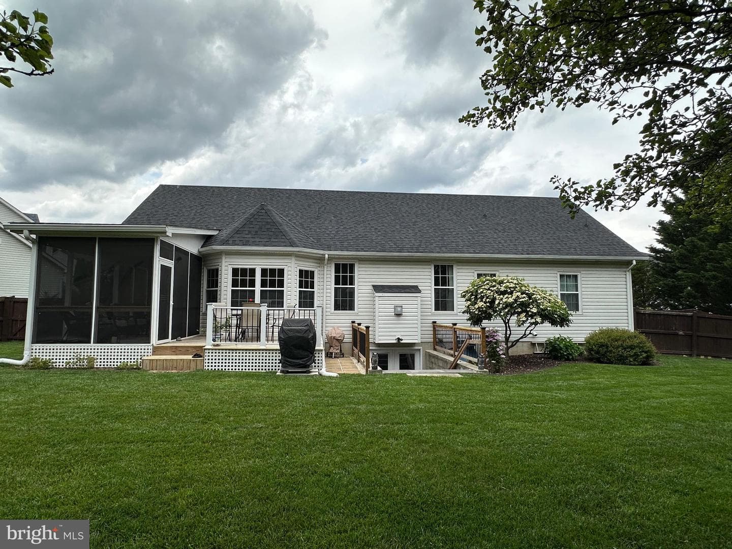 115 Steeplechase Lane photo 5