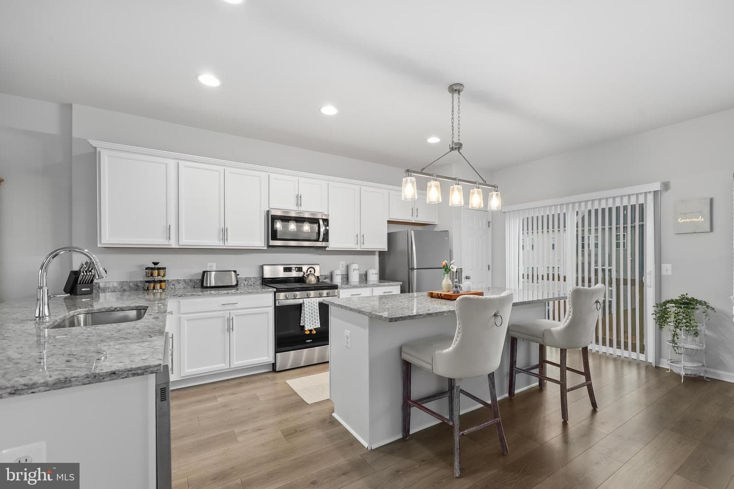 492 Parkland Drive photo 12