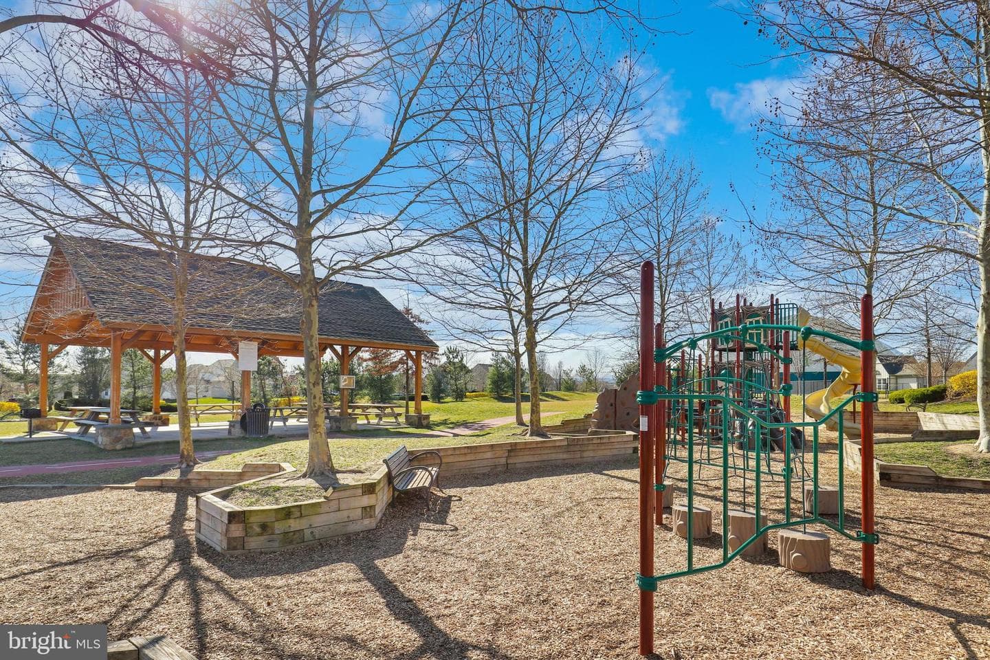 492 Parkland Drive photo 41