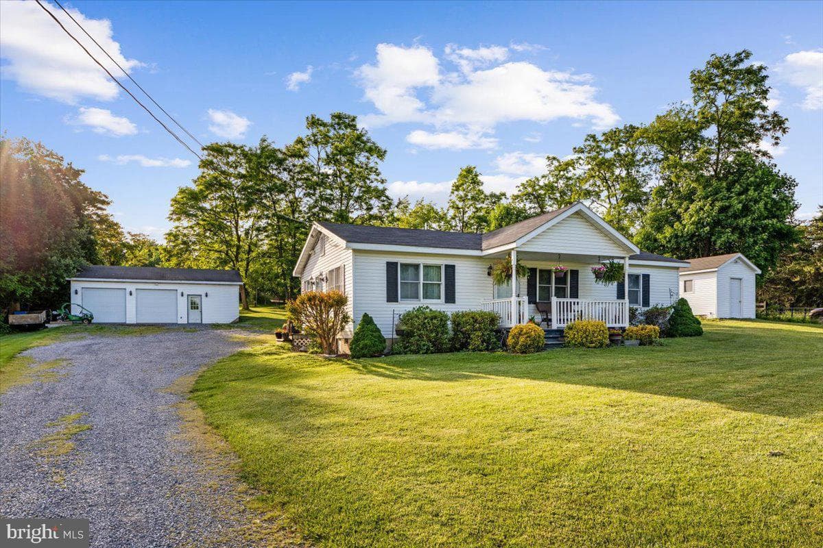 709 Dicks Hollow Road, Winchester