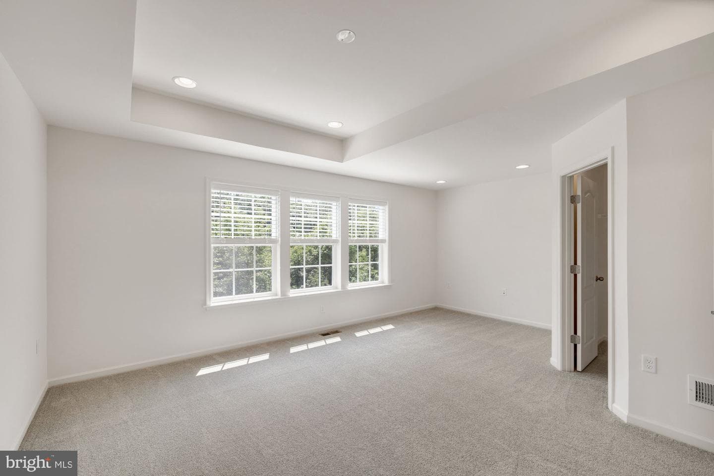 116 Copeley Circle photo 11
